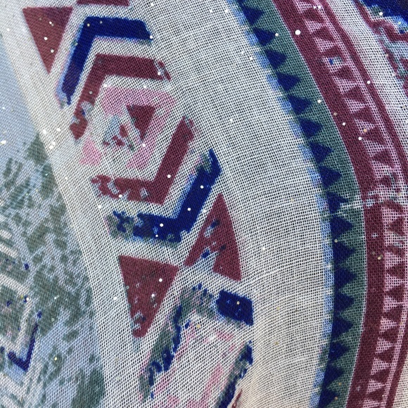 NEW TRIBAL GEO SCARF - Picture 7 of 9